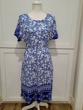 Pink Daisy Blue & White Floral Print Midi Dress | Size Medium